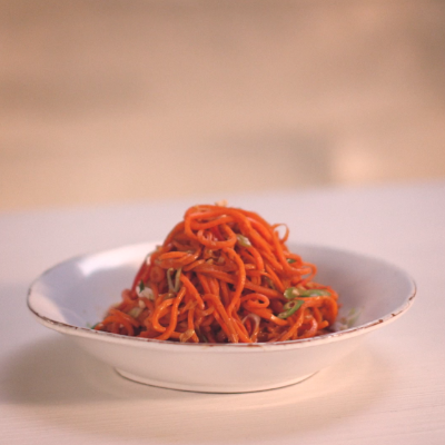 peanut-carrot-noodles